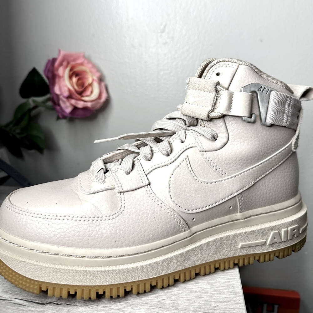 Women’s Air Force 1 high utility 2.0 “arctic pink gum”